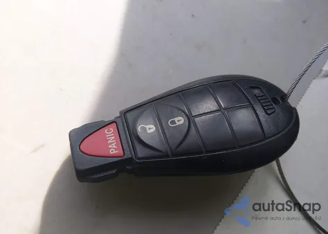 2016 Jeep Cherokee Altitude z USA, uszkodzony, nr VIN 1C4PJMCS2GW210624